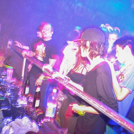 Rave on @ Fluc