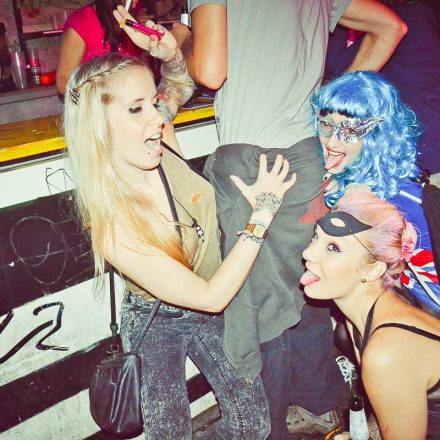 Rave on @ Fluc