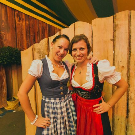 Wiener Wiesn Fest 2014 Tag 16 @ Kaiserwiese