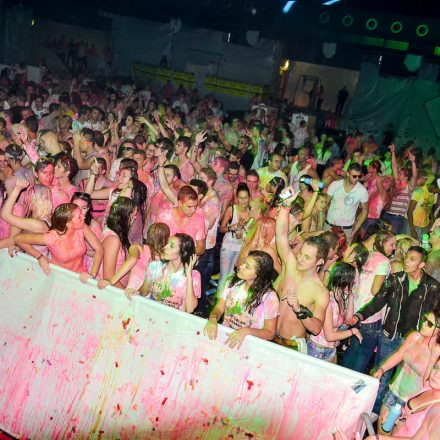 Color Baaash @ Gasometer