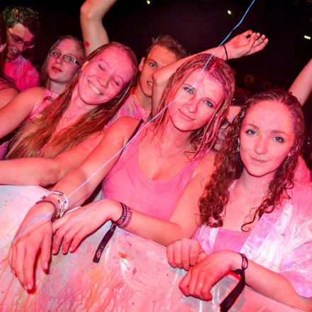Color Baaash @ Gasometer