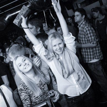 1000 Things 1 Jahresfest @ Pratersauna