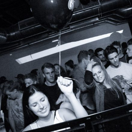 1000 Things 1 Jahresfest @ Pratersauna