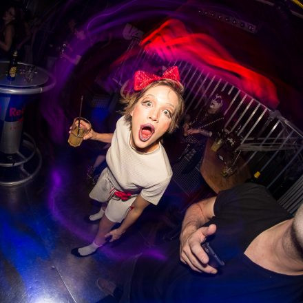 Addicted to Rock - Halloween