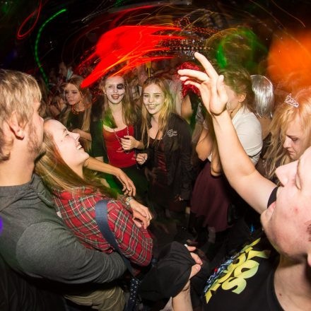 Addicted to Rock - Halloween