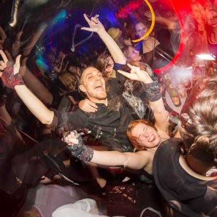 Addicted to Rock - Halloween