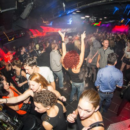 Addicted to Rock - Halloween