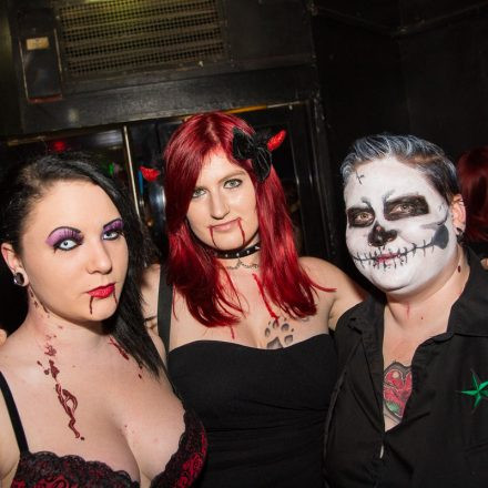 Addicted to Rock - Halloween