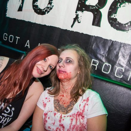 Addicted to Rock - Halloween @ U4