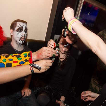Addicted to Rock - Halloween