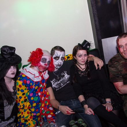 Addicted to Rock - Halloween