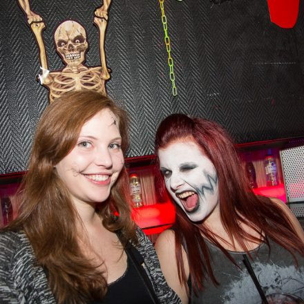 Addicted to Rock - Halloween