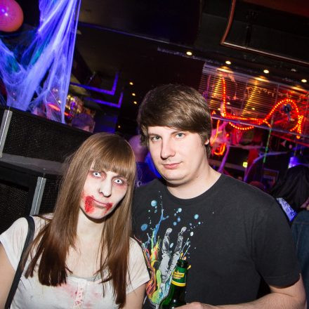 Addicted to Rock - Halloween