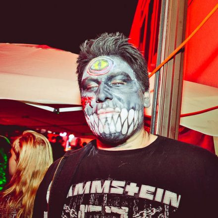 Halloween Electronic Carnival @ Dots21