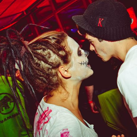 Halloween Electronic Carnival @ Dots21