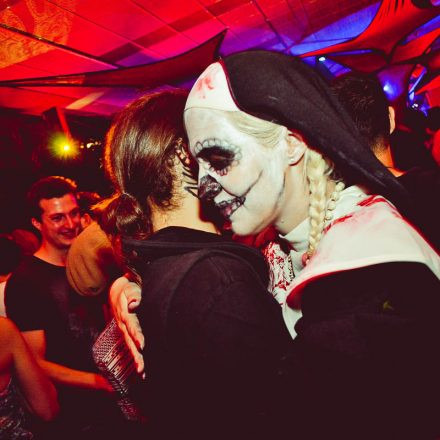 Halloween Electronic Carnival @ Dots21