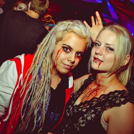 Halloween Electronic Carnival @ Dots21