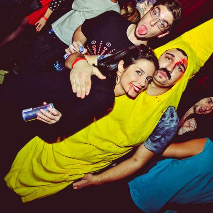 Halloween Electronic Carnival