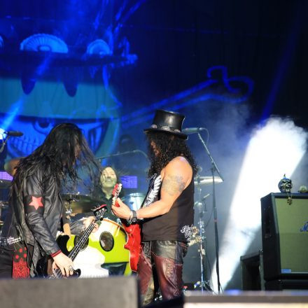 Slash feat Myles Kennedy and the Conspirators @ Stadthalle Wien