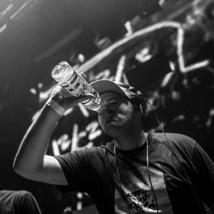 Future Beatz special with Guerilla Warfare: TC & Diskord @ Flex
