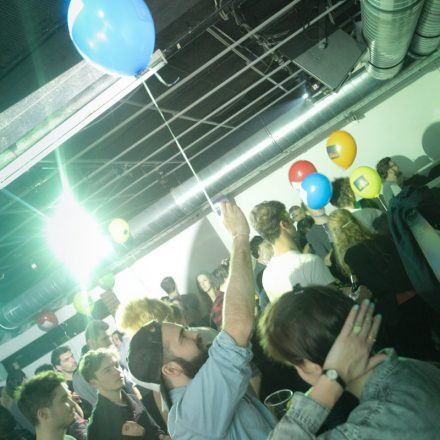 FM4 Tanzmitmir Fur Licht ins Dunkel @ Pratersauna