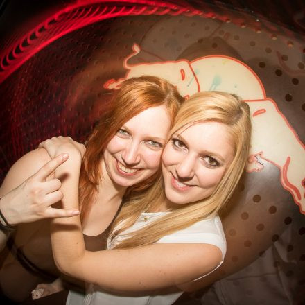Addicted to Rock - Wir brechen die Neujahrsvorsätze @ U4