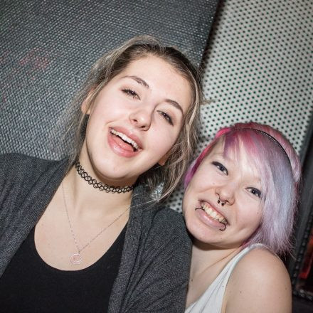 Addicted to Rock - Wir brechen die Neujahrsvorsätze @ U4