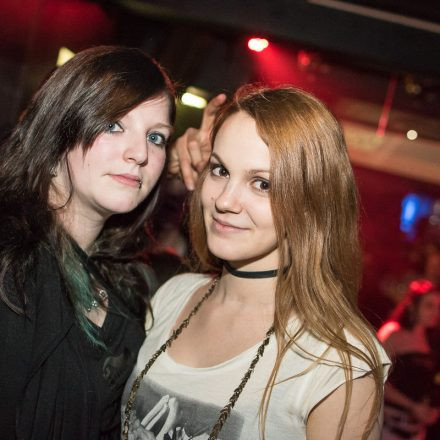 Addicted to Rock - Wir brechen die Neujahrsvorsätze @ U4