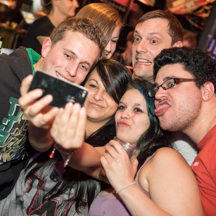 Addicted to Rock - Wir brechen die Neujahrsvorsätze @ U4