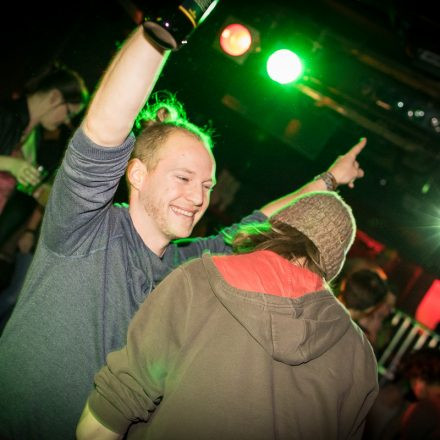 Addicted to Rock - Wir brechen die Neujahrsvorsätze @ U4