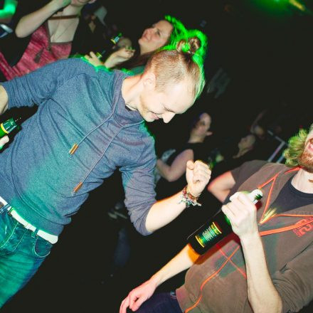 Addicted to Rock - Wir brechen die Neujahrsvorsätze @ U4