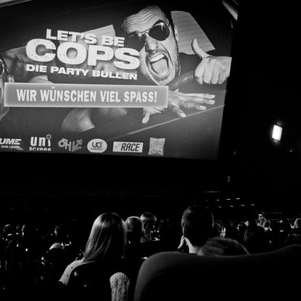 Volume Filmpremiere - Let's Be Cops @ UCI Millennium City