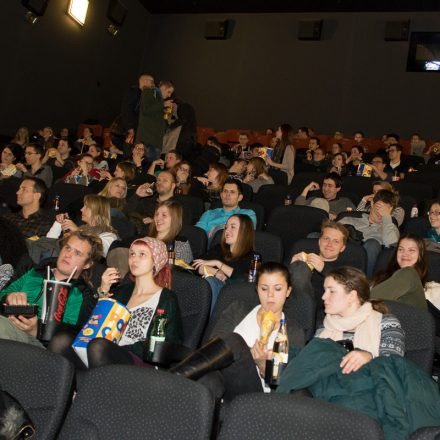 Volume Filmpremiere - Let's Be Cops @ UCI Millennium City