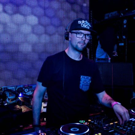 Future Beatz with Load Star @ Flex