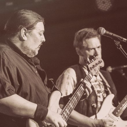 Amaroks Howl & Red Pinion @ Bühne Mayer