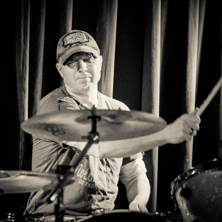 Amaroks Howl & Red Pinion @ Bühne Mayer