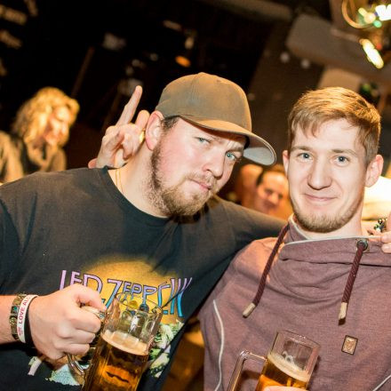 Amaroks Howl & Red Pinion @ Bühne Mayer