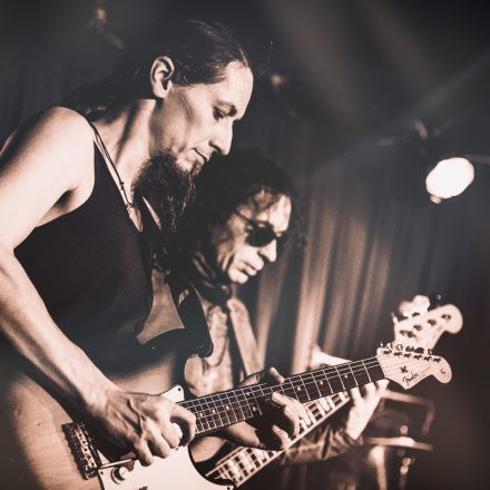 Amaroks Howl & Red Pinion @ Bühne Mayer