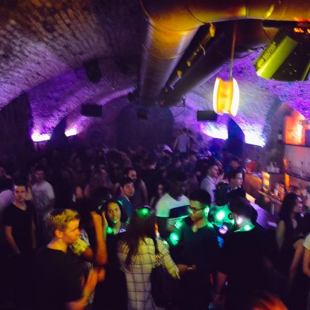 Vienna's biggest Schaumparty @ Elysium