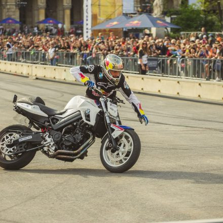 RedBull F1 Showrun @ Rathaus