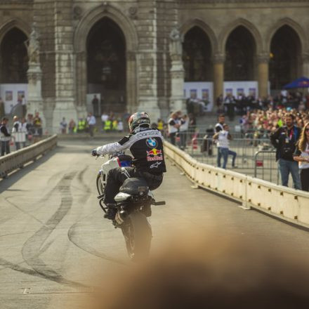 RedBull F1 Showrun @ Rathaus