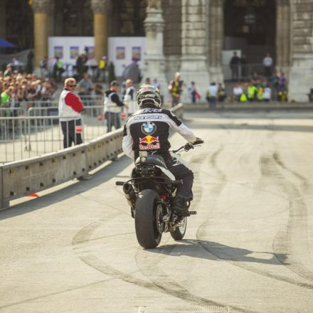 RedBull F1 Showrun @ Rathaus