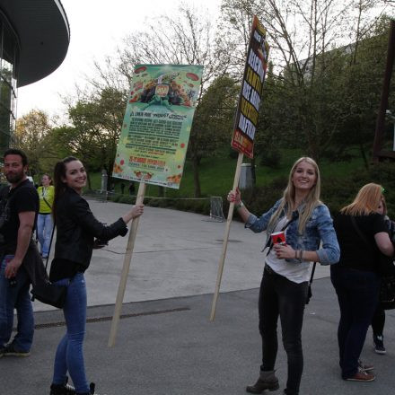 Deichkind - Niveau Weshalb Warum? @ Tips Arena Linz