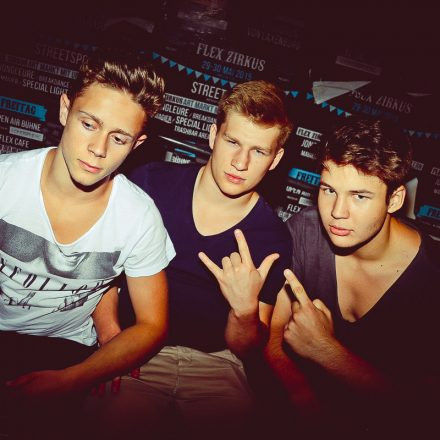 Beat it Special with FRED V & GRAFIX @ Flex