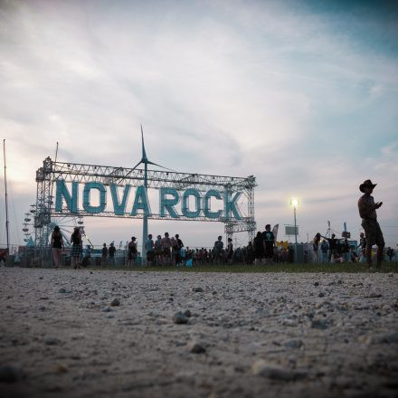 Nova Rock Festival 2015 - Tag 0 @ Pannonia Fields (Supported by David Bitzan)