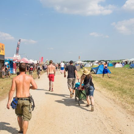 Nova Rock Festival 2015 - Tag 0 @ Pannonia Fields Part III