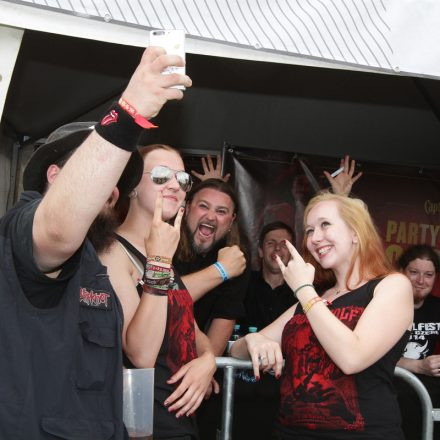 Volume Autogrammzelt powered by Captain Morgan @ Nova Rock 2015