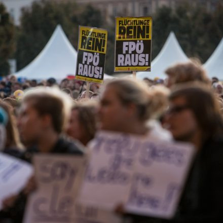 Voices for Refugees @ Heldenplatz // PART I