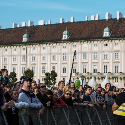 Voices for Refugees @ Heldenplatz // PART I