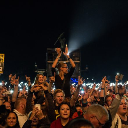 Voices for Refugees @ Heldenplatz // PART I